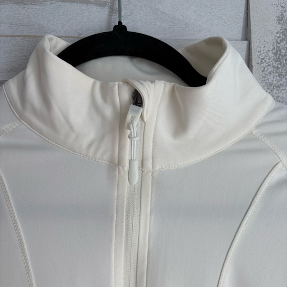 Workout Jacket Cream - Picture 4 of 5